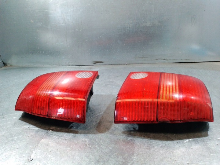 PHARES ARRIÈRE ENSEMBLE SEAT AROSA 6X0945111D 6X0945112D S38030748