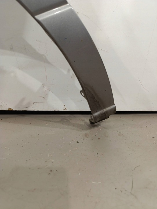 AILE AVANT CÔTÉ GAUCHE HYUNDAI H-1, STAREX, SATELLITE