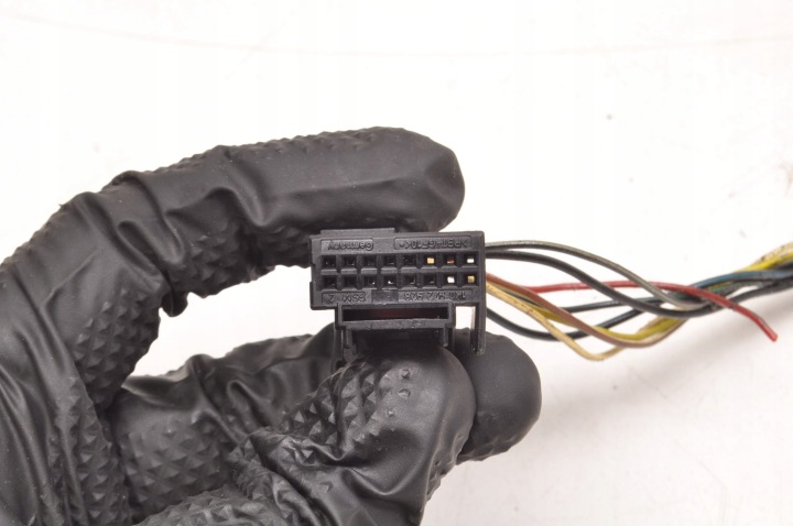 AUDI A3 8P RÉTROVISEUR GAUCHE ÉLECTRIQUE 8PIN UK LIFT SLINE