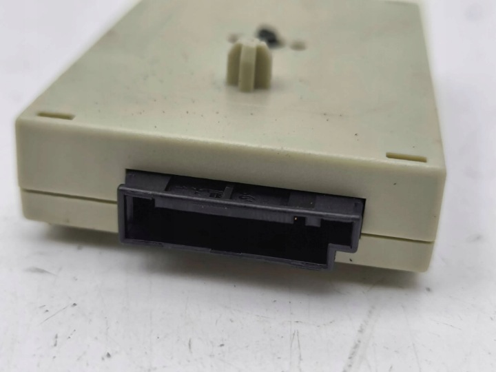 BMW I3 AMPLIFICATEUR D'ANTENNE 2017 9231466