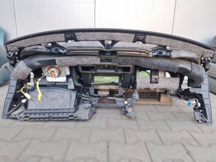TABLEAU DE BORD COUSSINS COURROIES CAPTEUR MITSUBISHI OUTLANDER II PREM/KARO