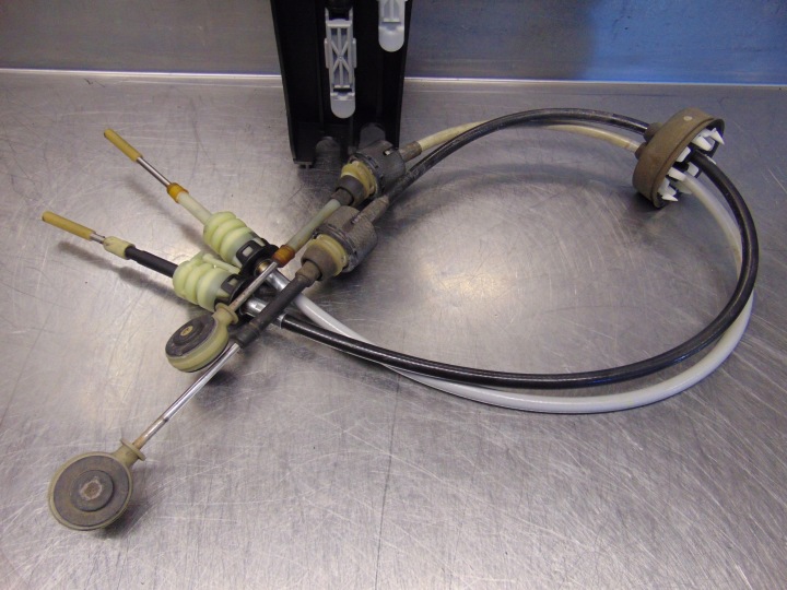 MÉCANISME DE CHANGEMENT DE VITESSES VITESSE MANUEL 6B CÂBLES OPEL ZAFIRA II B 1.6 16V ESSENCE EUROPE