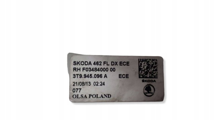 SKODA SUPERB COM 2013-2015 LIFT PHARE DROITE ARRIÈRE 3T9945096A