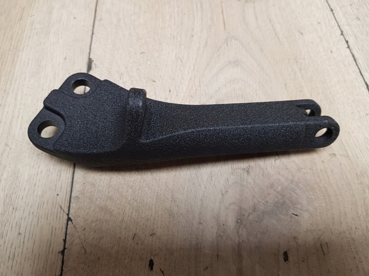 SET PASSAGER GAUCHE HARLEY DAVIDSON DYNA 2007-2017 49230-06