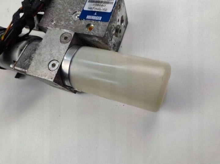POMPE HYDRAULIQUE TOITS PLIABLE OPEL TIGRA B CABRIO 93162375