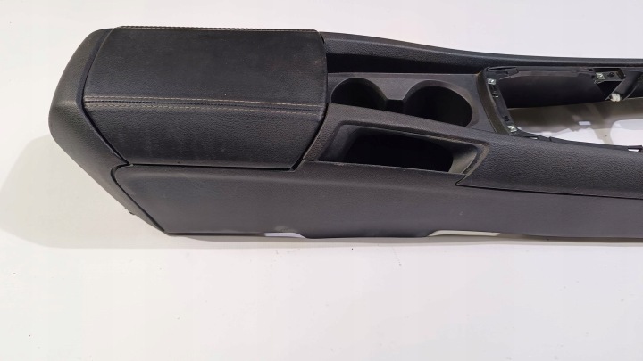 ACCOUDOIR TUNNEL CENTRAL CHEVROLET CAMARO CABRIO 2009-2015.