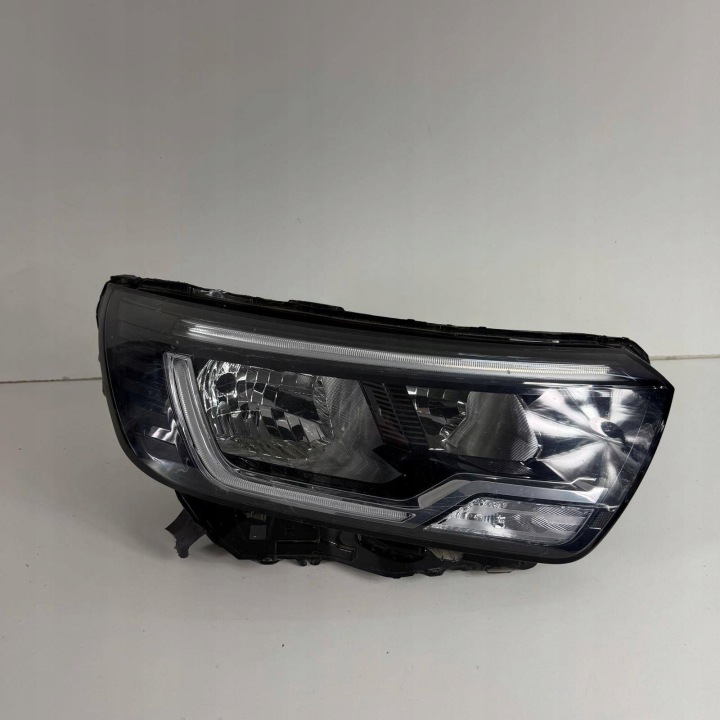 RENAULT KANGOO III 3 IV PHARE PROJECTEUR DROITE AVANT AVANT OE 260100108R