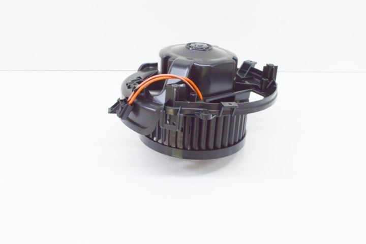 MOTEUR VENTILATEUR RÉCHAUFFEURS AUDI A3 8PA 5Q2819021C NEUF ORIGINAL