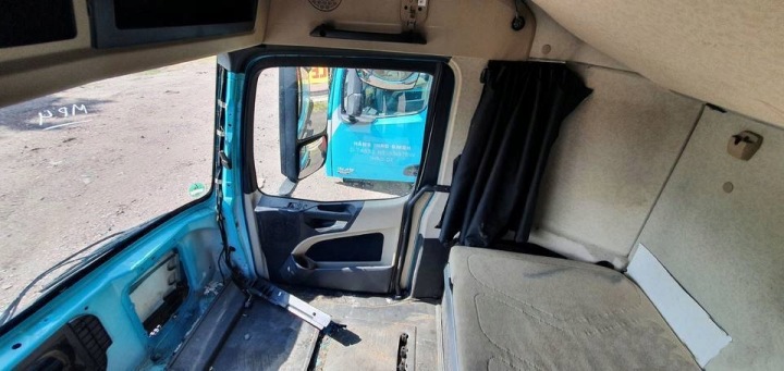 MERCEDES ACTROS MP4 CABINE BIG SPACE 2500 BDF