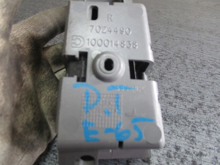 COMMUTATEUR PANNEAU VITRE BMW 7 E65 7024490 8379597