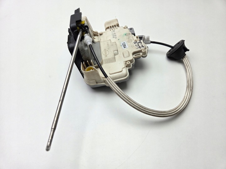 SERRURE DE PORTE GAUCHE AVANT AUDI A6 C6 UNIVERSEL 4F1837015