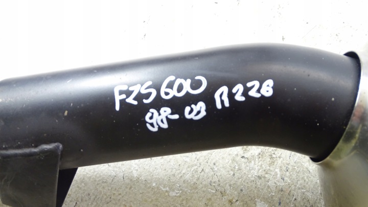 R226 YAMAHA FZS 600 FAZER 98-03 SILENCIEUX ÉCHAPPEMENT ORIGINAL