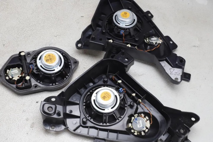 SYSTÈME NAGLOSNIENIA BMW X3 (F25) 9343766 3.0L GASOLINE 225KW 2015
