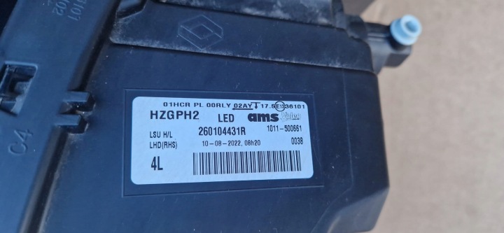 RENAULT KOLEOS II LIFT 19- PHARE DROITE AVANT AVANT COMPLET LED 260104431R