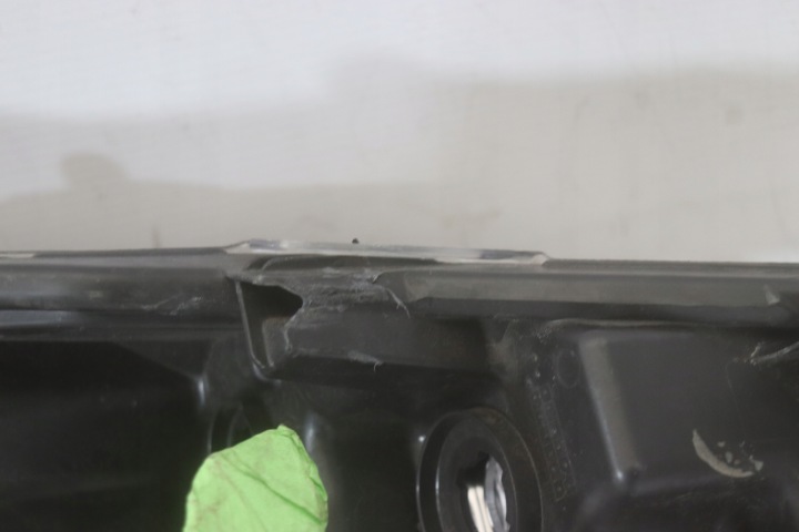 TOYOTA YARIS 4 IV 2019 K0-6 PROJECTEUR AVANT GAUCHE J-7293