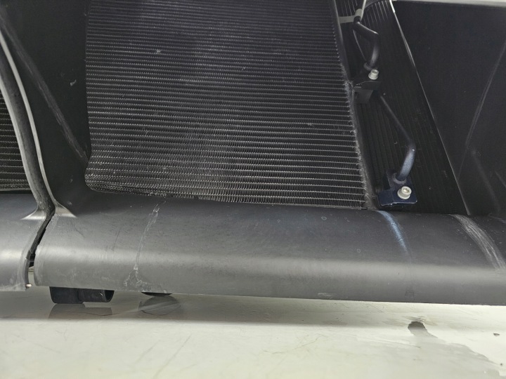 PANNEAU AVANT RADIATEUR ENSEMBLE FERRARI 12 CILINDRI F167