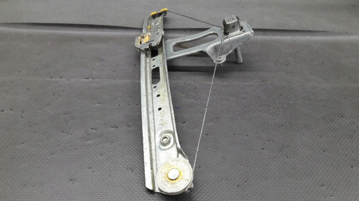7011205 ÉLÉVATEUR VITRE GAUCHE ARRIÈRE BMW E46