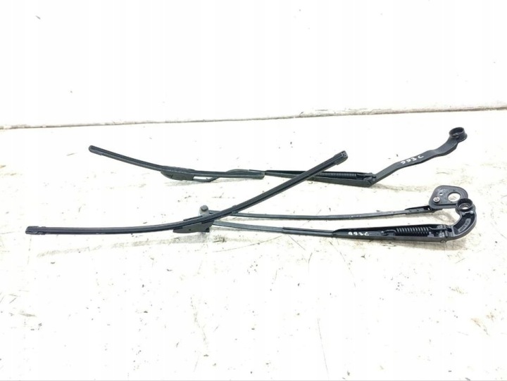 BRAS ESSUIE-GLACES MASERATI GRAN TURISMO 2011 KIT