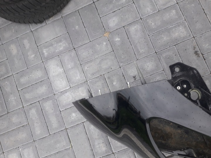MAZDA MX5 NC LIFT 2008-2012 PARE-CHOCS AVANT ORIGINAL AVANT EN BON ÉTAT