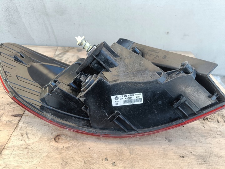 PHARE DROITE ARRIÈRE VW CC PASSAT CC LIFT RESTYLAGE DROIT ARRIÈRE LED 3C8945208AD