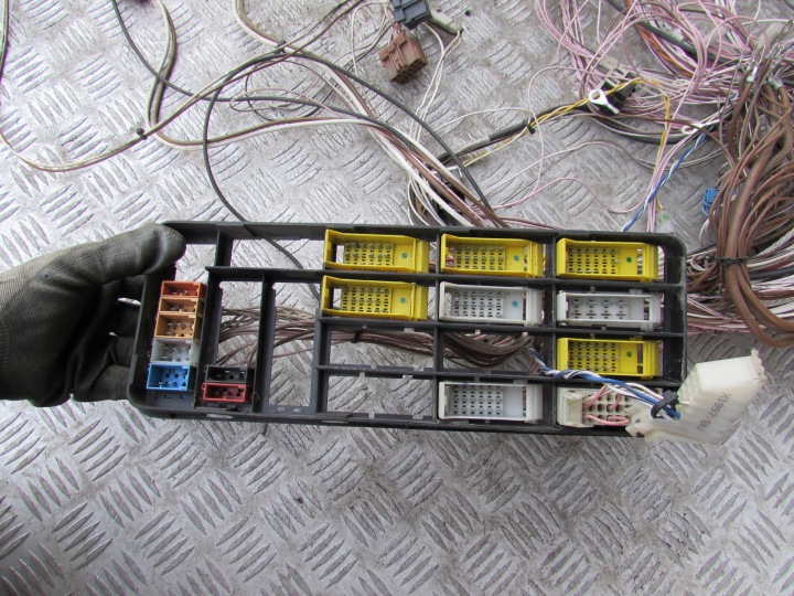 FAISCEAU DE CÂBLES INSTALLATION ÉLECTRIQUE CABINES MAN TGX 12-20R EURO 6 81254286644