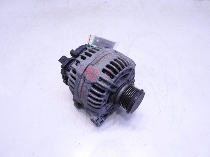ALTERNATEUR SKODA FABIA II 1.4 TDI 045903023A 0124515022