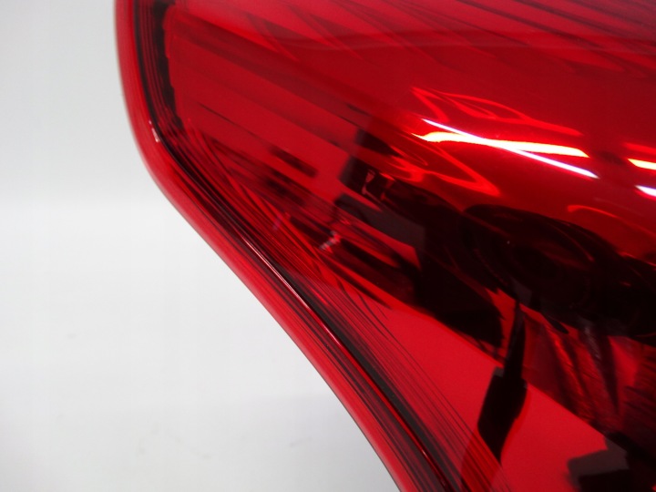 SUZUKI SWIFT MK8 17-24 PHARE ARRIÈRE GAUCHE LED DANS AILE 220-59363 ORIGINALE