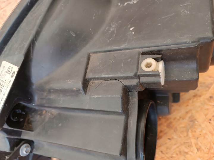 PHARE DROIT AVANT EUROPE AH22-13W029-MD LAND ROVER DISCOVERY IV 4 L319 XÉNON