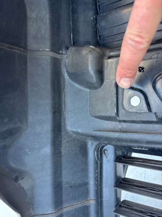 PANNEAU AVANT RENFORCEMENT ZALUZJE ADMISSION AIR BMW 5 BMW 7 F10 F11 F02 F01 ORIGINE