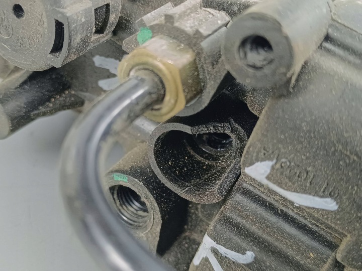 2018 JEEP GRAND CHEROKEE COMPRESSEUR SUSPENSIONS PNEUMATIQUE ARRIÈRE