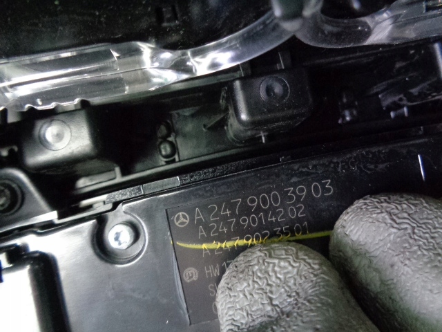 TUNNEL PANNEAU MERCEDES A-KLASA W177 HAYON 1.3 TB 2020 ANNÉE