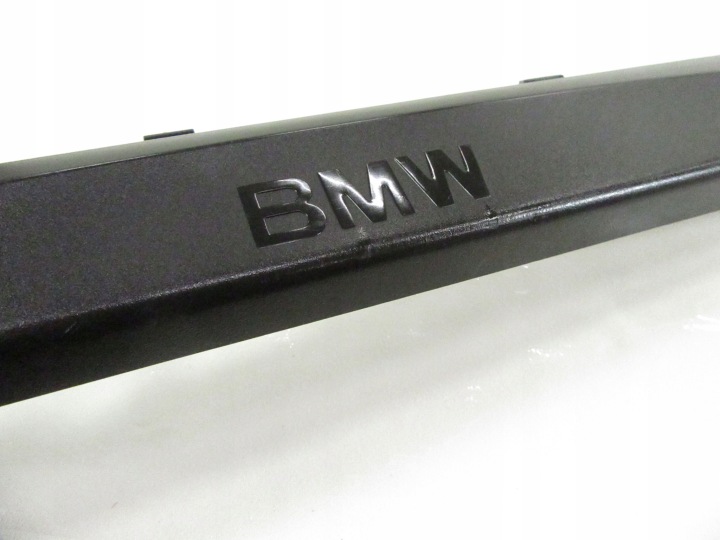 PROTECTION MOULURE REVÊTEMENT SEUIL DROIT AVANT BMW E87