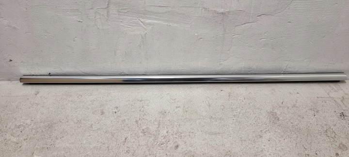 MOULURE RACLOIR PORTES DROIT ARRIÈRE BMW X7 G07