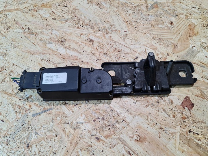 4F9827383E LOCK DOCIAG LID BOOT SKODA AUDI Q5 8R