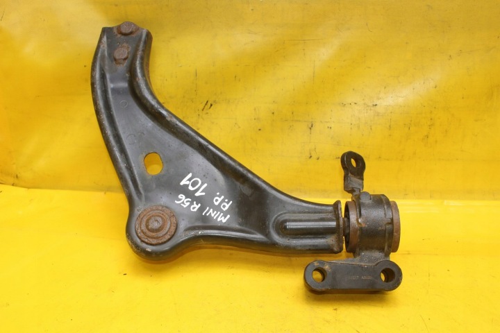 BRAS DE SUSPENSION DROIT AVANT MINI COOPER R56 R55 6772302