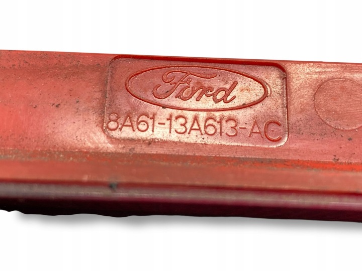 FORD FIESTA 1400CM3 2010 TROISIÈME LANTERNE STOP BERLINE COMPACTE 8A6113A613AC