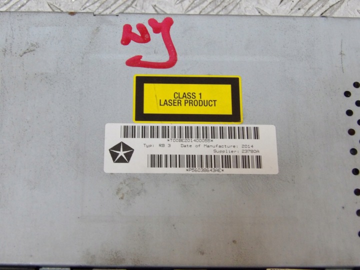 JEEP GRAND CHEROKEE WJ RADIO NAVI P56038643AE