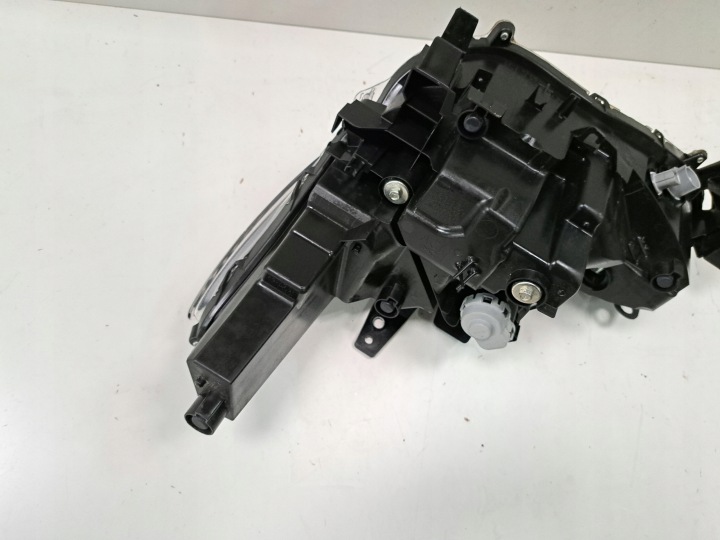 MAZDA CX-5 PROJECTEUR DROIT AVANT COMPLET LED K124-51030, K2442, W3953R