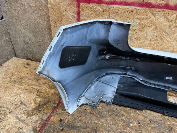 VW GOLF VIII 8 5H6 CD1 19- HAYON PARE-CHOCS ARRIÈRE ARRIÈRE