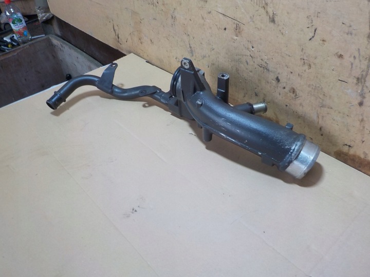 COLLECTEUR TUYAU EAU DAF XF 106 460 EURO 6 1944597
