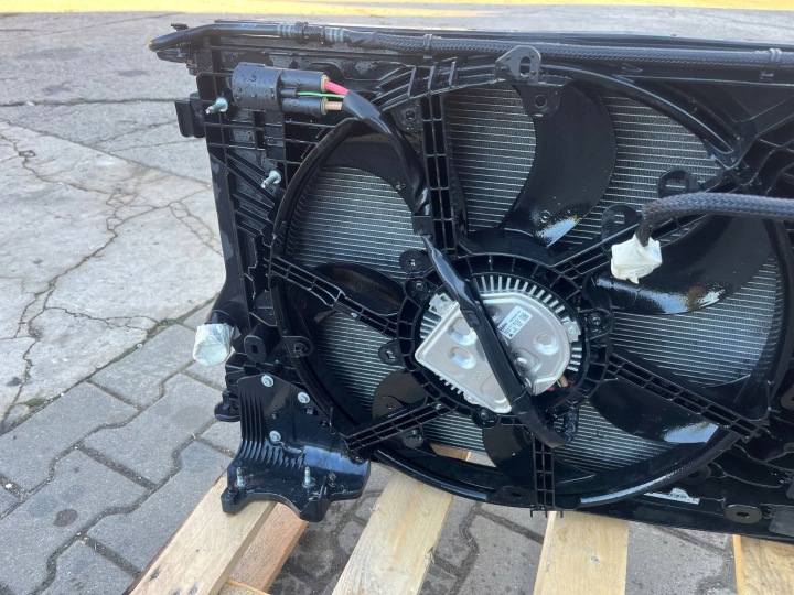 RENAULT MEGANE IV 4 1.5 DCI BERLINE COMPACTE ADBLUE 2019R ENSEMBLE RADIATEURS