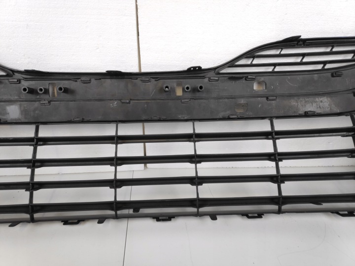 TOYOTA CAMRY VIII GRILLE CALANDRE PARE-CHOCS AVANT 53102-33130