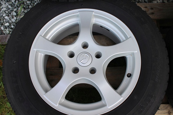 LLANTAS MAZDA TRIBUTE FORD ESCAPE COMO NUEVO 5X114,3 R16 