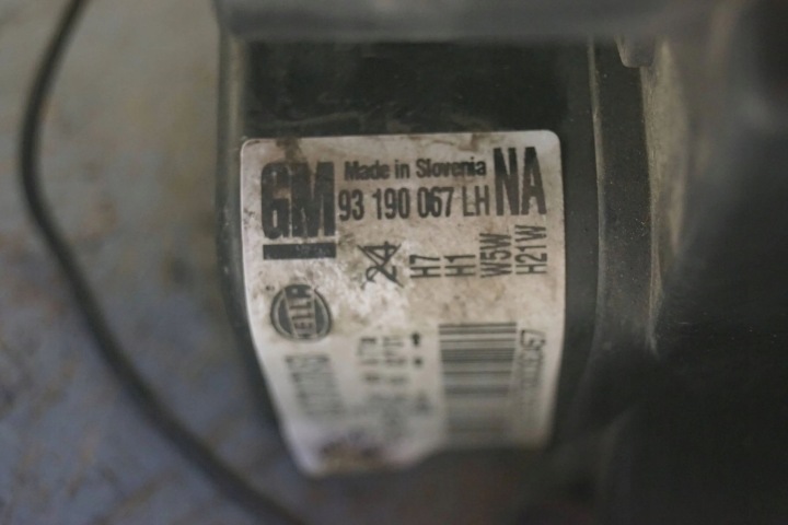 PHARE GAUCHE AVANT OPEL ASTRA H S985