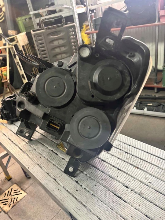 PHARE AVANT DROIT CITROEN BERLINGO