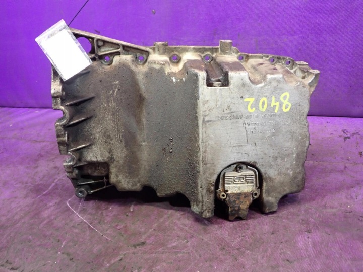 AUDI A4 B6 00-05 2.0 FSI 150KM CARTER HUILEUX 06B103603AH