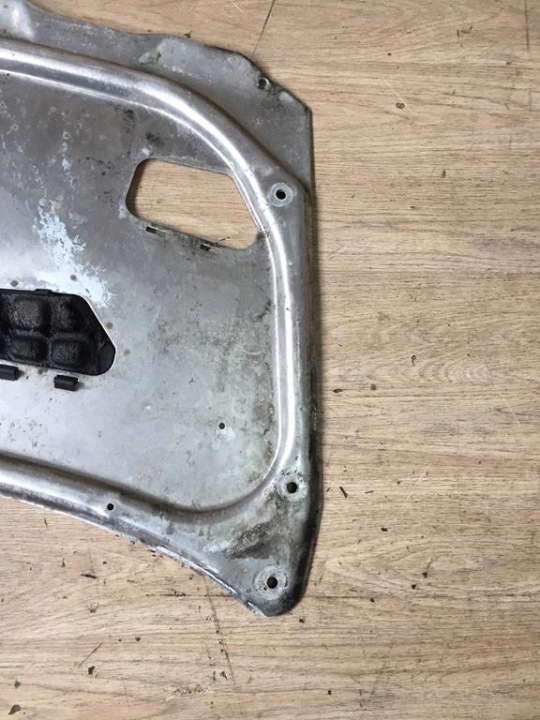 PROTECTION COUVERCLE MOTEUR CHÂSSIS BMW 3.0D E53 LIFT