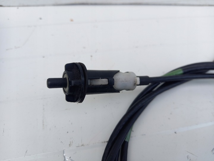 AGARRADERO CABLE DE ALIMENTACIÓN COMBUSTIBLES YARIS II 09-11 3D 