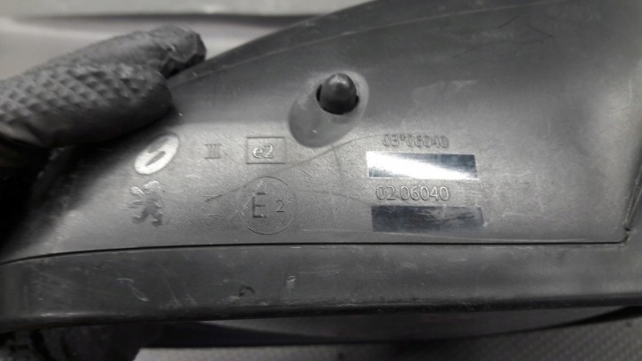 E20206040 RÉTROVISEUR DROIT PEUGEOT 308 2PIN+6PIN