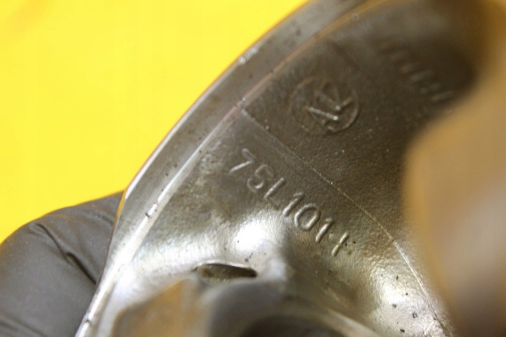 PISTON BIELLE FORD FIESTA MK7 CITROEN PEUGEOT VOLVO 1.6 TDCI TZJA 75L101